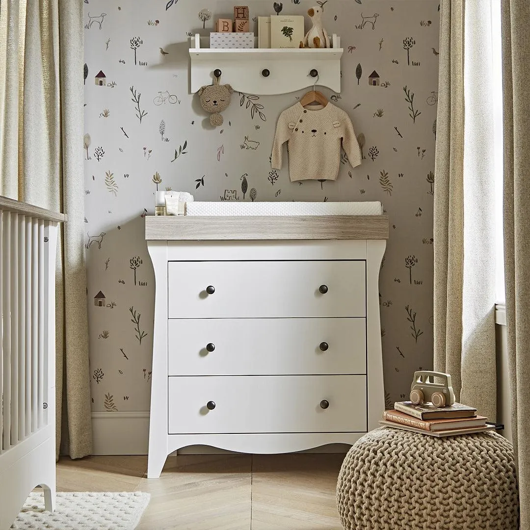CuddleCo Clara 2 Piece Set 3-Drawer Dresser   Cot Bed  - White/Ash
