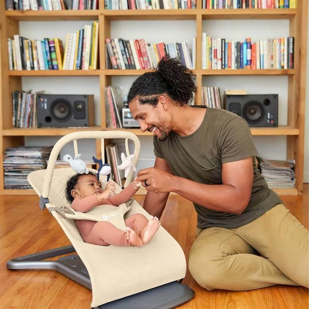 Ergobaby Evolve Bouncer Toy Bar - Ocean Wonders - Cream