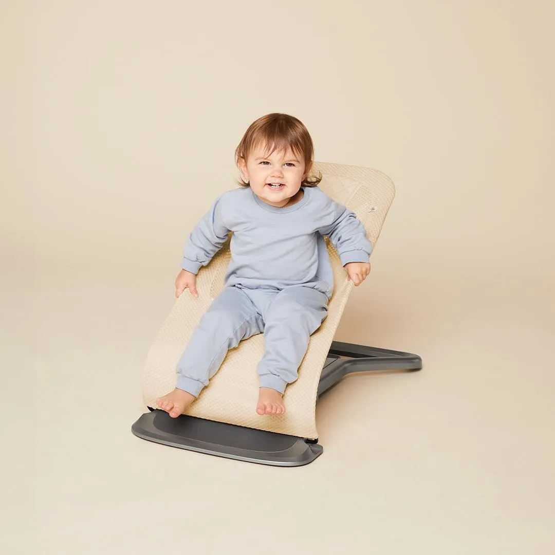Ergobaby Evolve Mesh Baby Bouncer - Cream