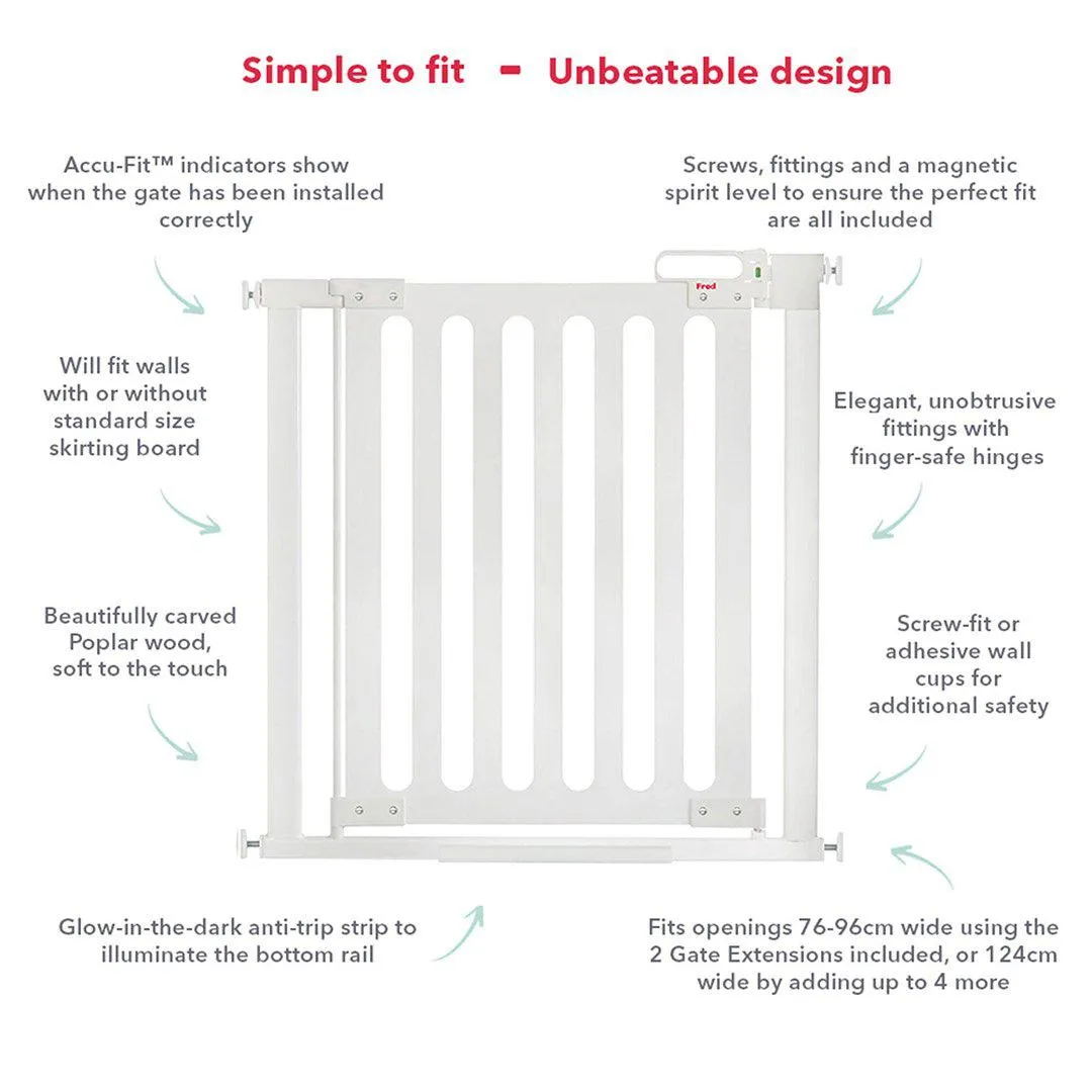 Fred Pressure Fit Stairgate - White Wood Panel/Pure White Fittings