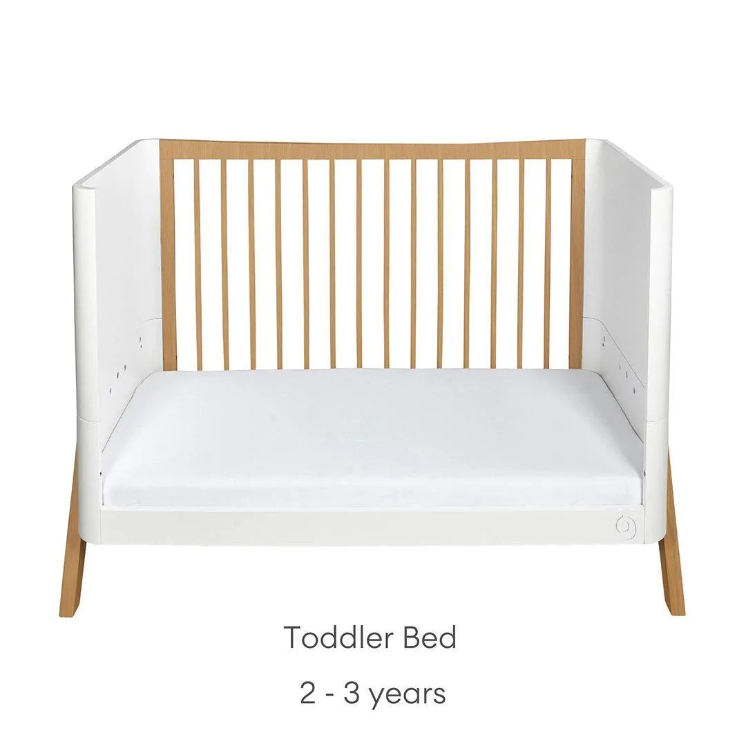 Gaia Baby Hera Cot Bed 'Studio Edit' - White / Oak