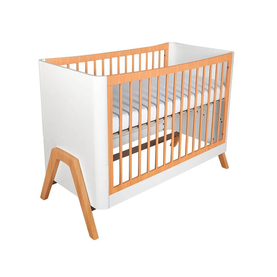 Gaia Baby Hera Cot Bed 'Studio Edit' - White / Oak