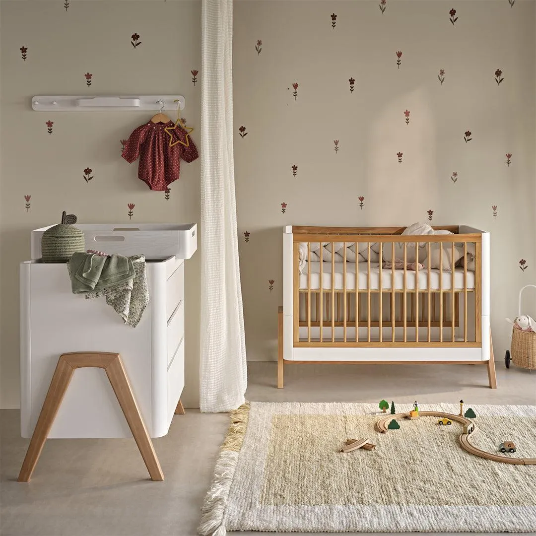 Gaia Baby Hera 'Studio Edit" Two Piece Set (Cot & Dresser) - White / Oak