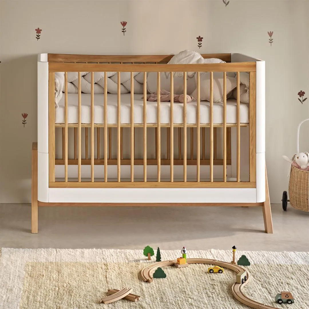Gaia Baby Hera 'Studio Edit" Two Piece Set (Cot & Dresser) - White / Oak