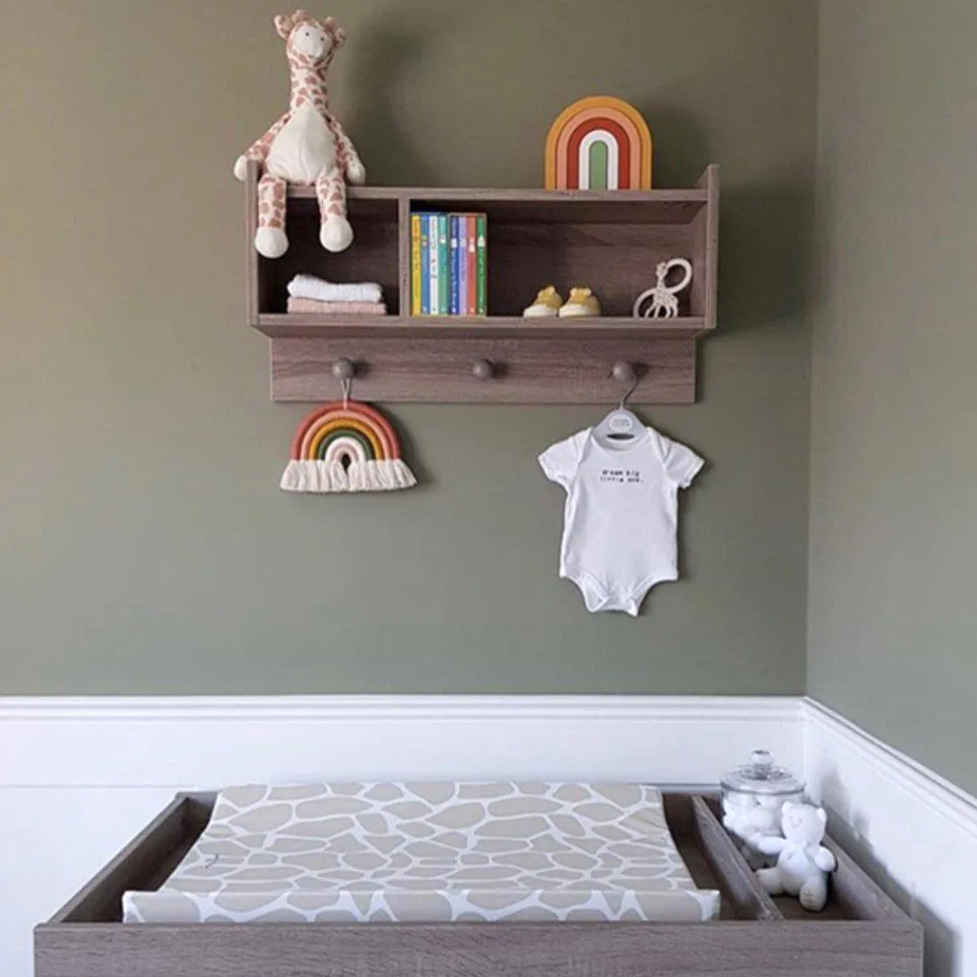 Mama Shack Anti Roll Changing Mat - Giraffe Print