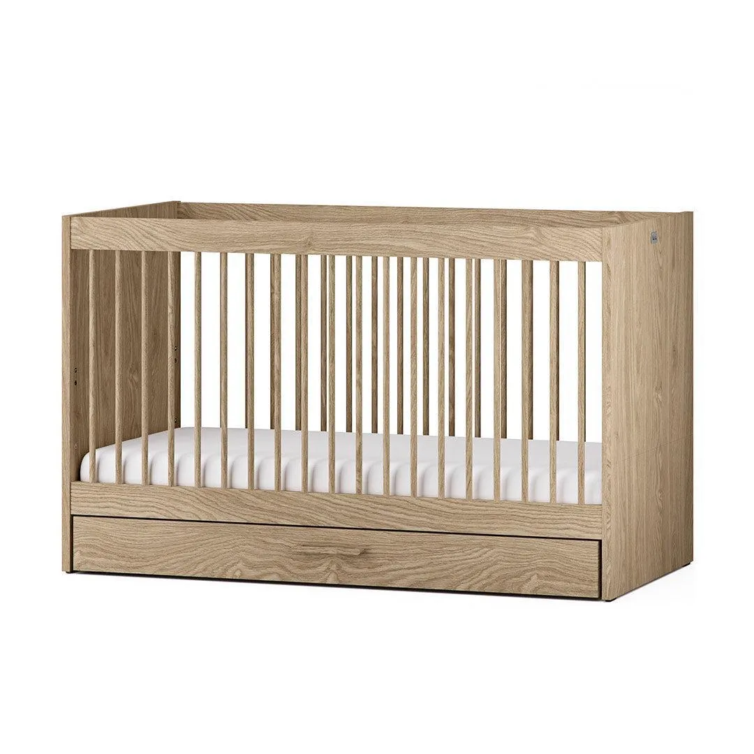 Silver Cross Geneva Cot Bed - Oak