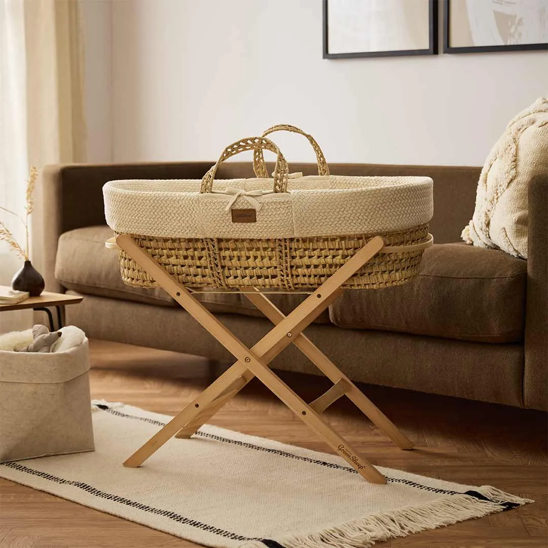 The Little Green Sheep Organic Wheat Knit Moses Basket   Mattress - Linen