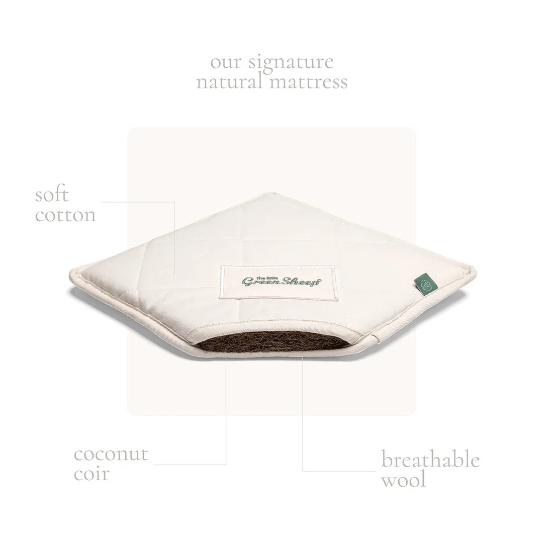 The Little Green Sheep Organic Wheat Knit Moses Basket   Mattress - Linen