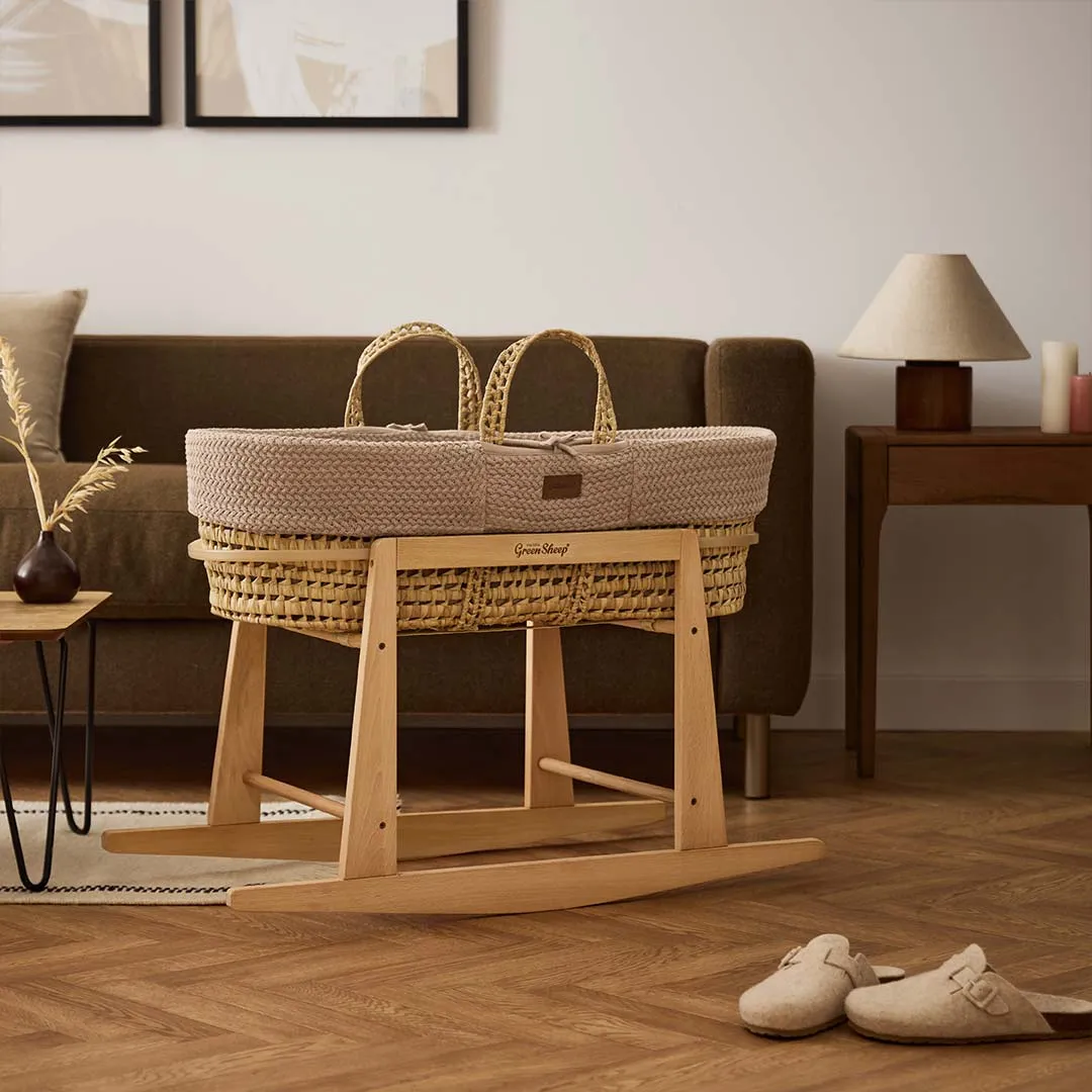 The Little Green Sheep Organic Wheat Knit Moses Basket   Mattress - Truffle