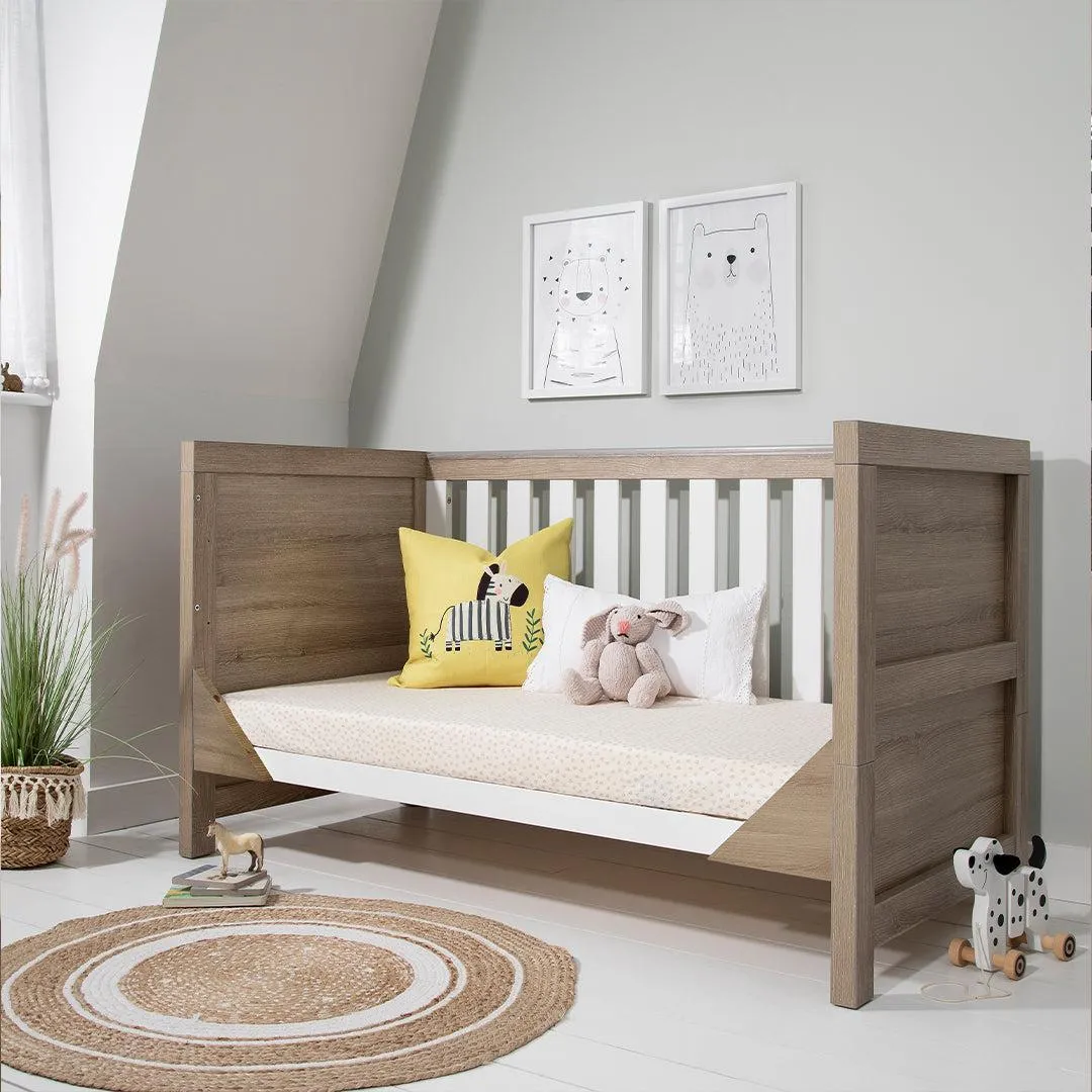 Tutti Bambini Modena 3 in 1 Cot Bed - White/Oak